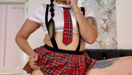 Horny schoolgirl sucks cock in a delicious and morbid way while looking into your eyes
