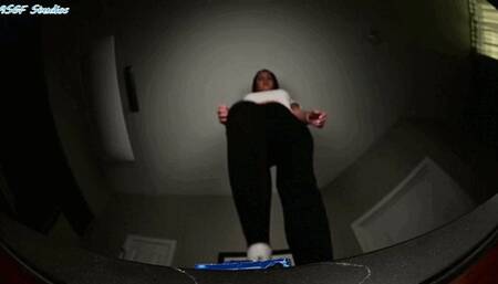 Anna Dark (Natasha) BIG STINKY GIANTESS sock crush!! - MP4