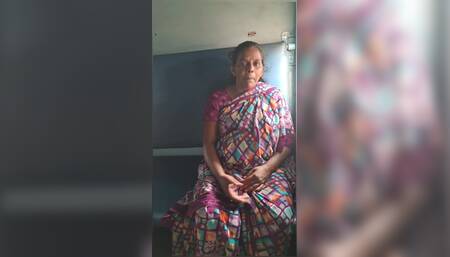????INDIAN TRAIN Hot Indian Nabour Girl Sucking Dick So Good And Recieve Warm Cum In Mouth