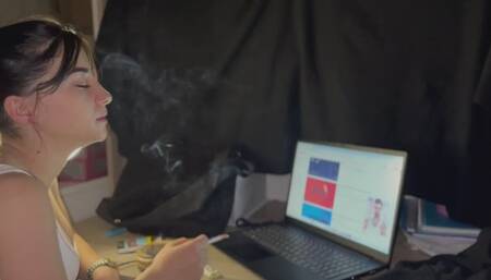 HANDY SMOKE NOSE EXHALES