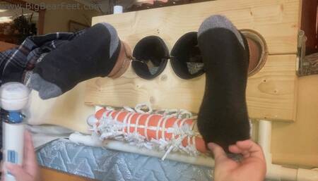 A Good Tickling - intense tickling big wide feet