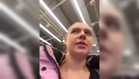 Young girl Fucking in the public