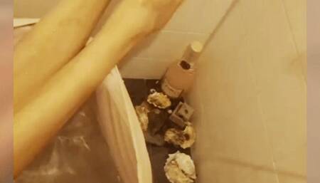 Compilation Bath Ass