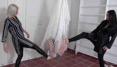 Kicking 70 wmv