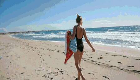 Stuck in a sand trap MP4