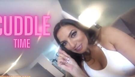 Giantess Crew Cuddle Time