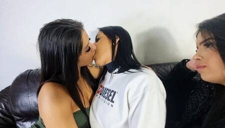 Asian Princess and Princess Fighting Over Who Will Win Princess Kat Part 2 By Ana Yumme, Yohanna and Kat Cam Full HD