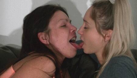 Caroline & Angie kissing (HD)