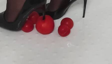 red crushes the tomatoes