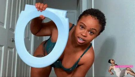 Ebony Peeing Porn - Ebony Peeing Porn Videos (7) - FAPSTER