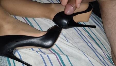 Fucking Selena's High Heels (MP4)