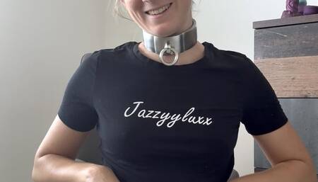 Jazzyyluxx trying to orgasm in chastity belt