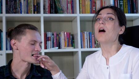 BITING DOCTOR’S FINGERS THERAPY! (HD)