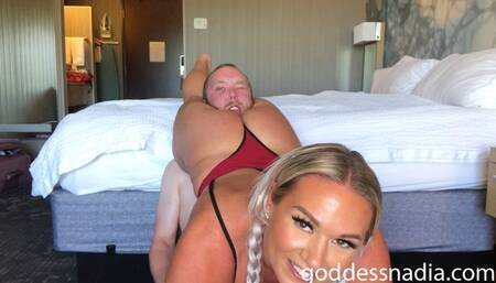 Nadia’s Savage Scissor Session