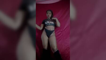 My Clothes Are About to Give up... and You're Going to See Why He Can't Hold Me Back Anymore"