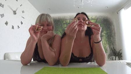 We nibble on vanilla bagels Fo