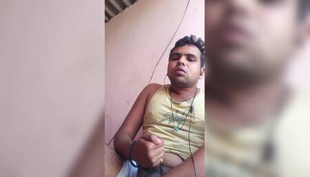 Indian boy name Ismaatdeva giving her fans to Silent jerk with funny handpee