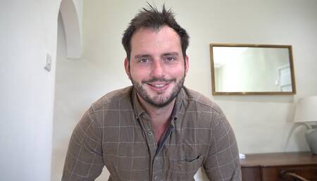 APOLLO : Obnoxious Burp Fetish - Bloated Belly Shopping Experience