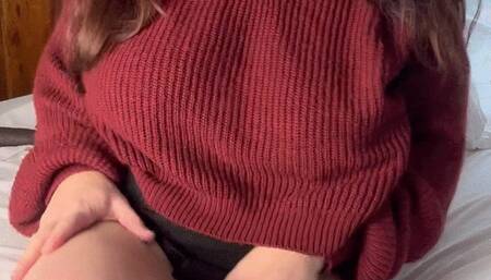 Barefoot Mel Heel Dangling and Panty Creaming