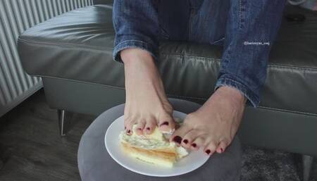 Messy barefoot cake trample & licking my own toes clean