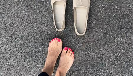 Driving with YSL espadrilles and barefoot