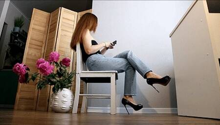 You always watch when she does this toe tapping