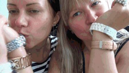 Two sexy ladies masturbate with wristwatch 2Wb
