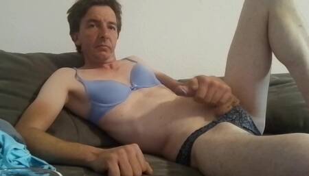 Lars Damberger Cums in a Glass of Water