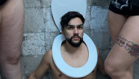 Rainhas humilham o escravo