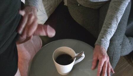 Milking the slave (mp4)