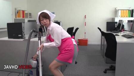 Seductive Asian Beauty Chihiro Akino Stuns With Her Blow Job Skills
