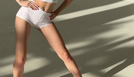 morning yoga in very short shorts - cameltoe