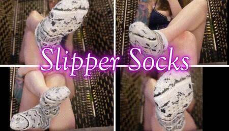 Slipper Socks *480p*