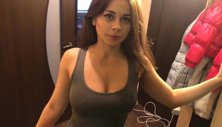 Russian girl offered sex to the collector