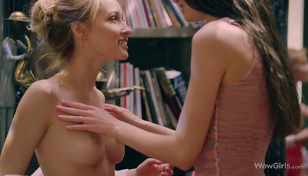 Evelin Elle & Kelly Collins Know how to Satisfy One Another