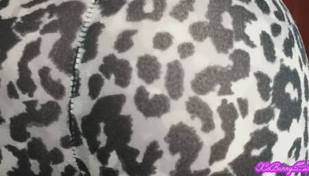 You're my little good fart slave smelling my farts through the leggings