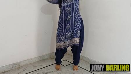 Indian Gasti Nude Mujra on Punjabi Song