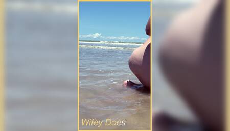 Wifey Loves to Enjoy the Beach Nude