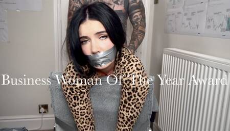 Tatti Catches Her Employee Wanking Over Her! 4K