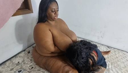 Ebony BBW Grabbing Dwarf Under Her Tits with a Lot of Pressure Part 2 by Thammy BBW and Evil Dwarf Cam Full HD