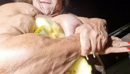 NEW ! muscular female torso smash crush squezze melon biceps legs nude topless challanges nigth video grunt pecs chest fantasy melon video squezze!