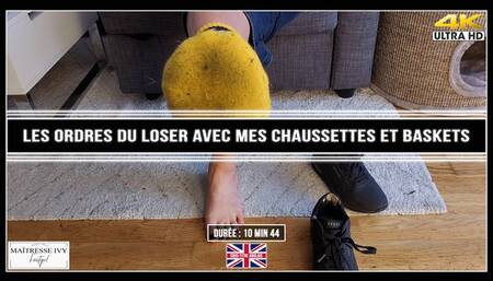 Les ordres du loser avec mes chaussettes et baskets 4K ST