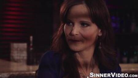 Stepson Robby Echo licks pussy before a hardcore ramming with stepmom Syren De Mer