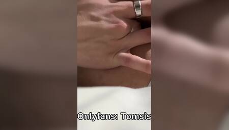 Big Ass, Thick Hole Gets Fingered
