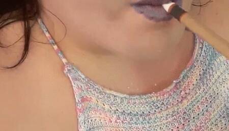 Classic, sensual smoking a cigarello flavored cigarette cigar