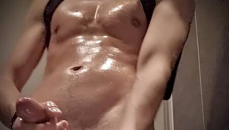 Wanking and edging with a ton of oil in a public toilet at Amsterdam airport