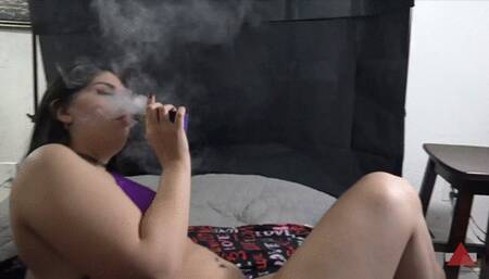 After Vaping she let me assjob her bikini