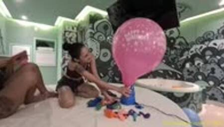 Safira & Nicole on The Pumping Session - Part 1