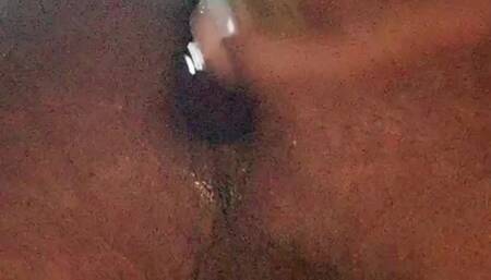 Cum masturbated my penis and the eggplant went into my ass hole