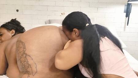 Ebony BBW gets Evil Dwarf to suck her delicious ass PART 4 By Thammy BBW and Evil Dwarf Cam full HD.